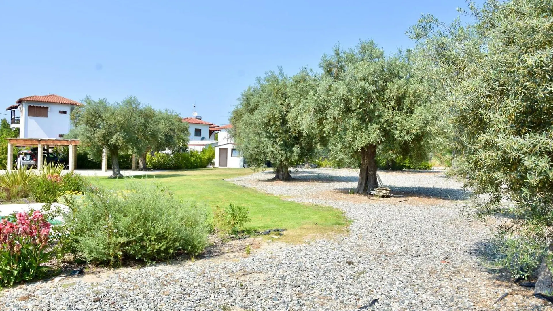 Luxury Rental Villa For 14 People Vurvurú